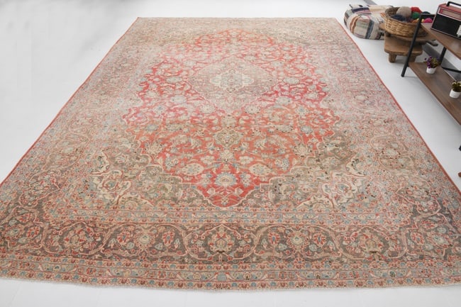 9'7'' x 13'3'' Handmade Vintage Wool Rug - 18941 - 3