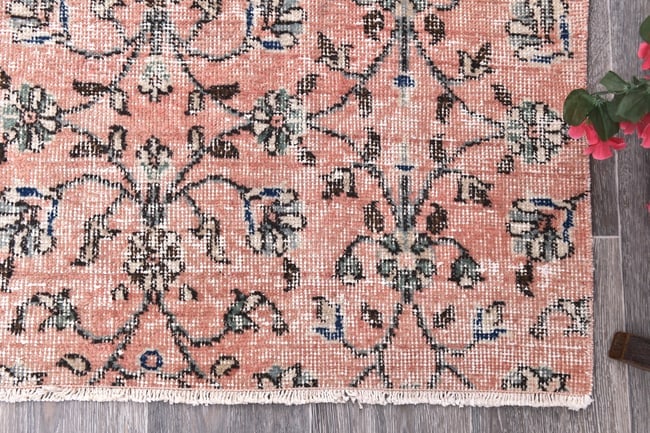 6'7'' x 9'10'' Handmade Vintage Wool Rug - 244761 - 9
