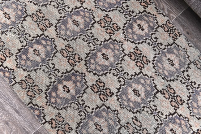 2'3'' x 6'3'' Handmade Vintage Wool Rug - 244688 - 4