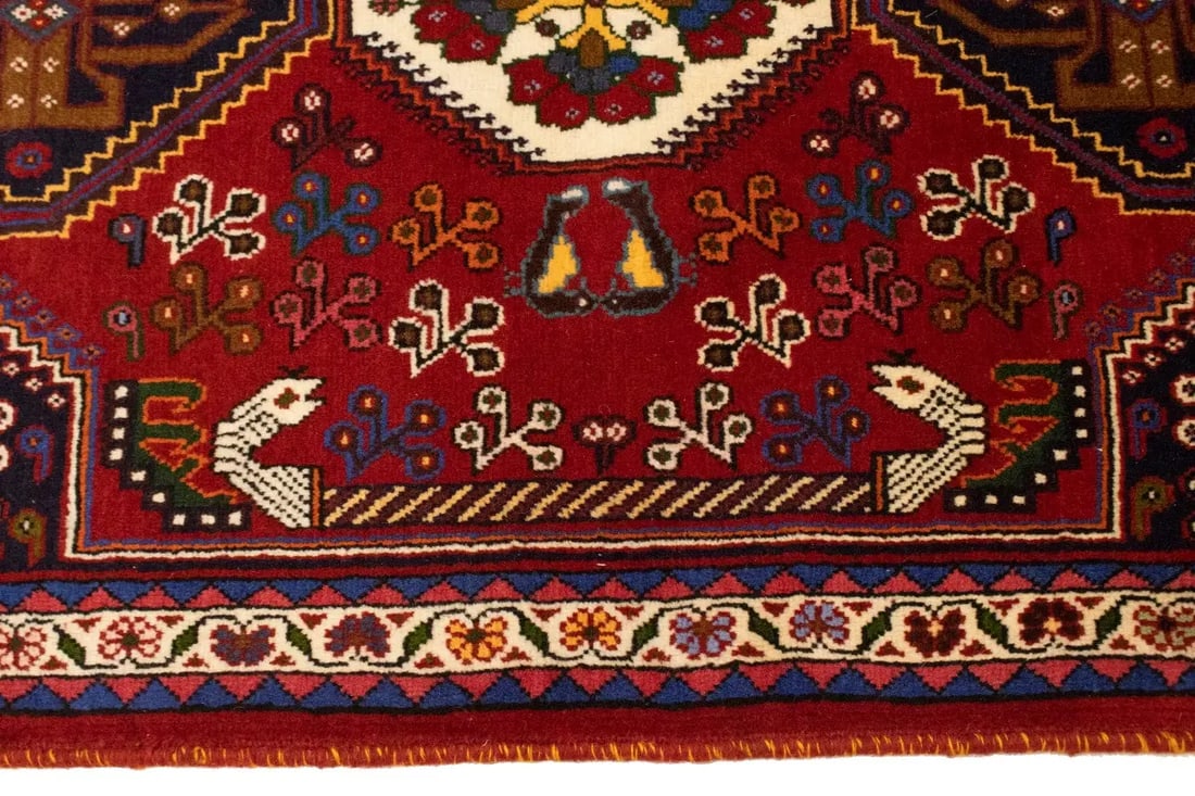 Red Tribal 3'5X5 Shiraz Persian Rug - 10