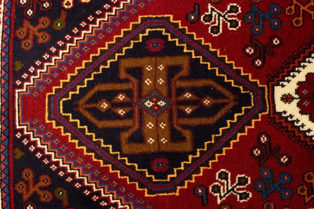 Red Tribal 3'5X5 Shiraz Persian Rug - 16