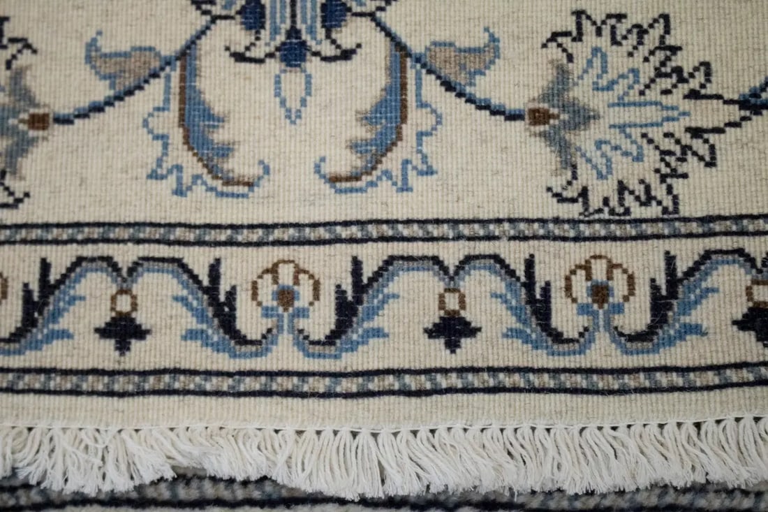 Cream Floral Classic 2'6X4 Nain Persian Rug - 14