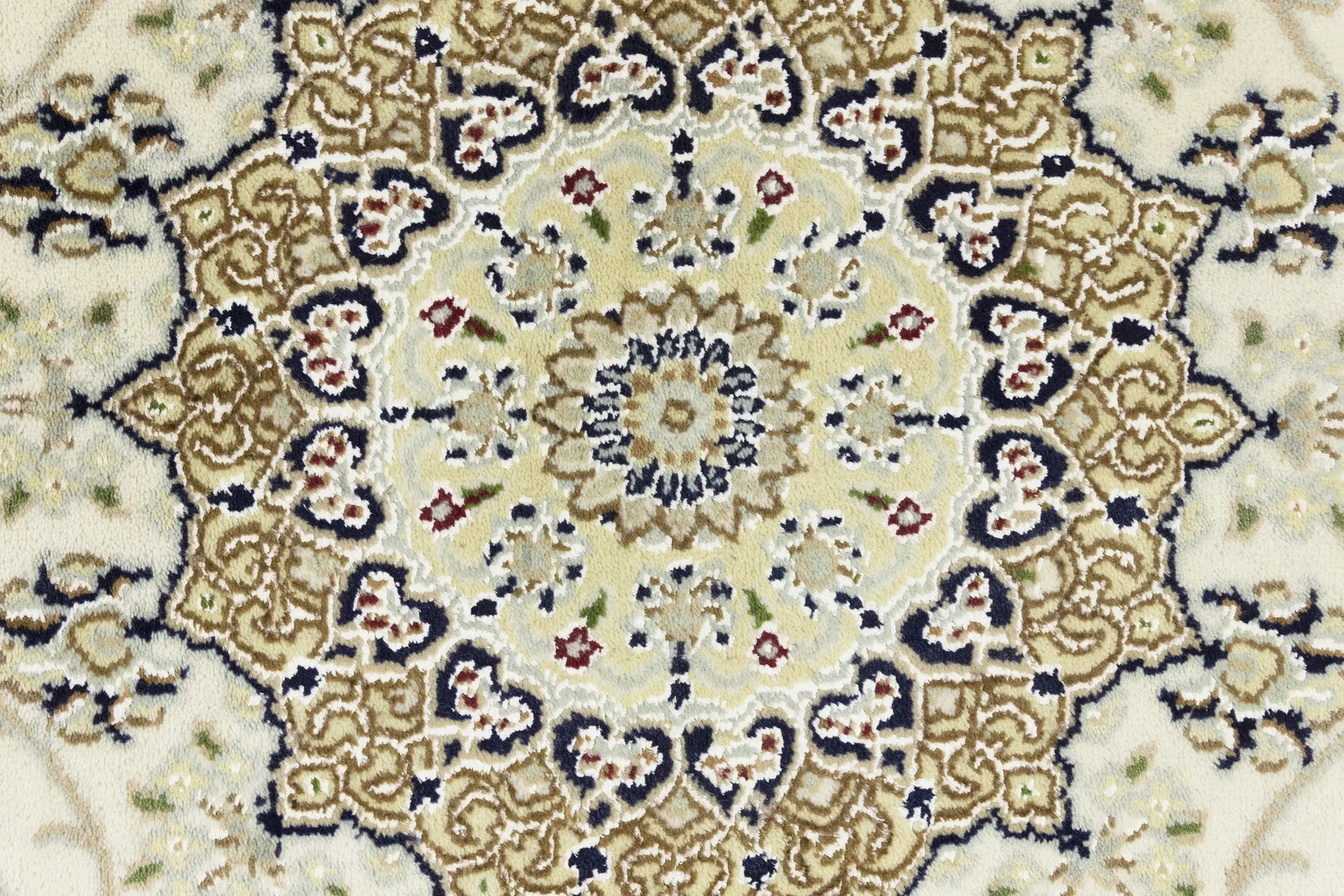 Cream Floral 4X6 Indo-Nain Oriental Rug - 9