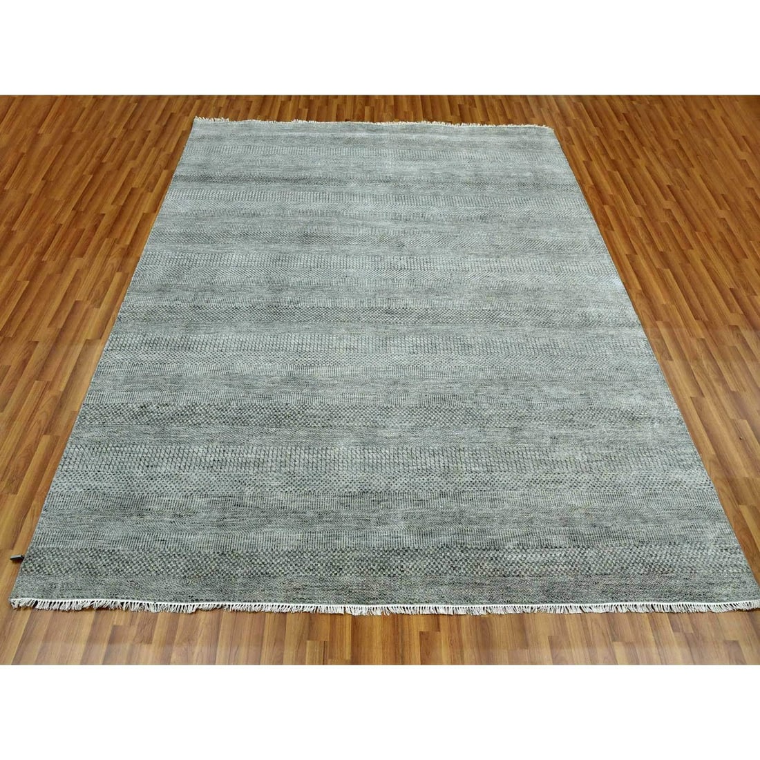 Ash Gray, Wool and Silk Hand Knotted, Grass Design Dense Weave, Rug - 2