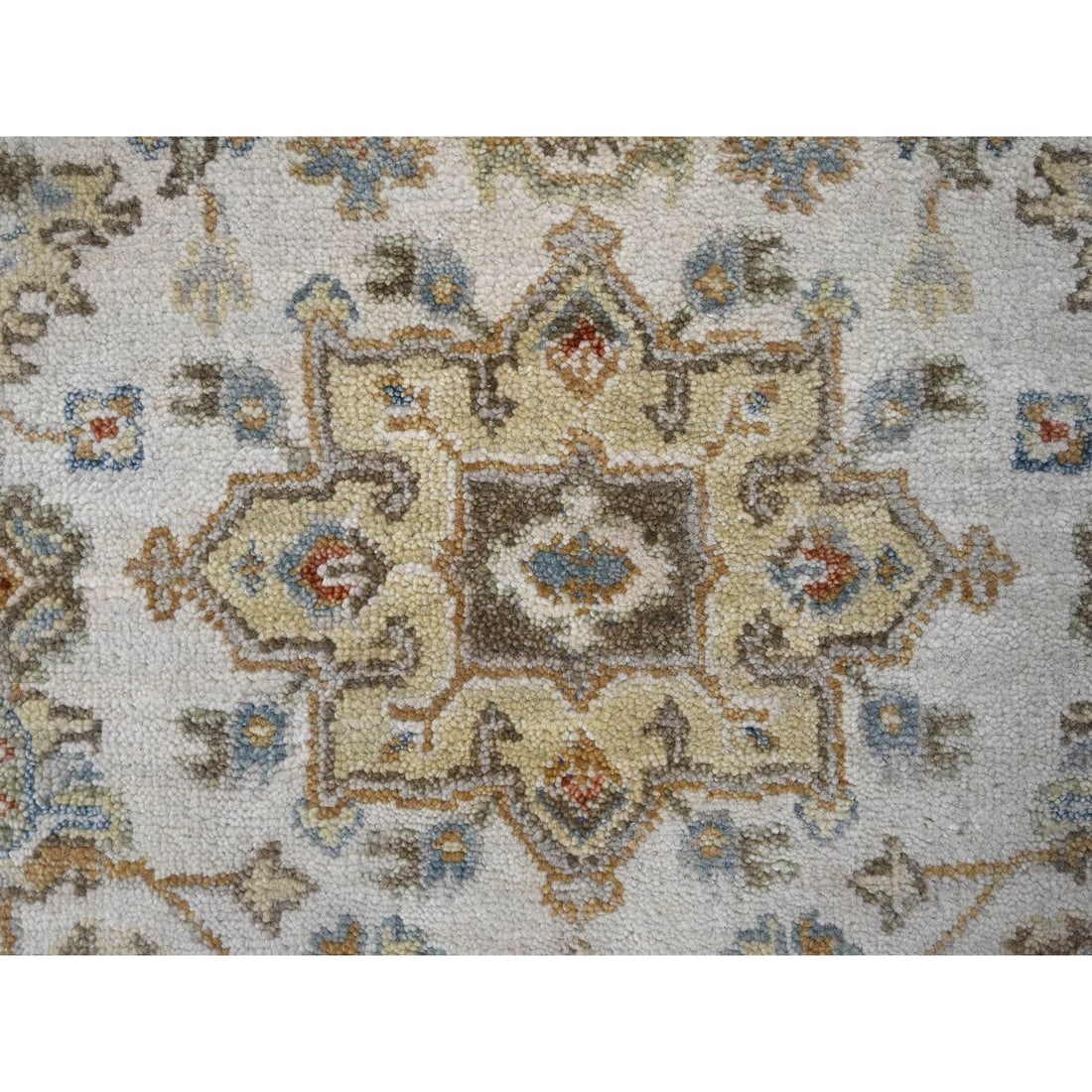 Ivory Shiny Wool Hand Knotted Karajeh Design XL Runner Oriental Rug - 5