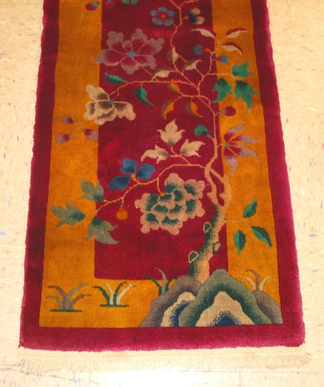 NICHOLS CHINESE RUG 2' x 3'10" - 3