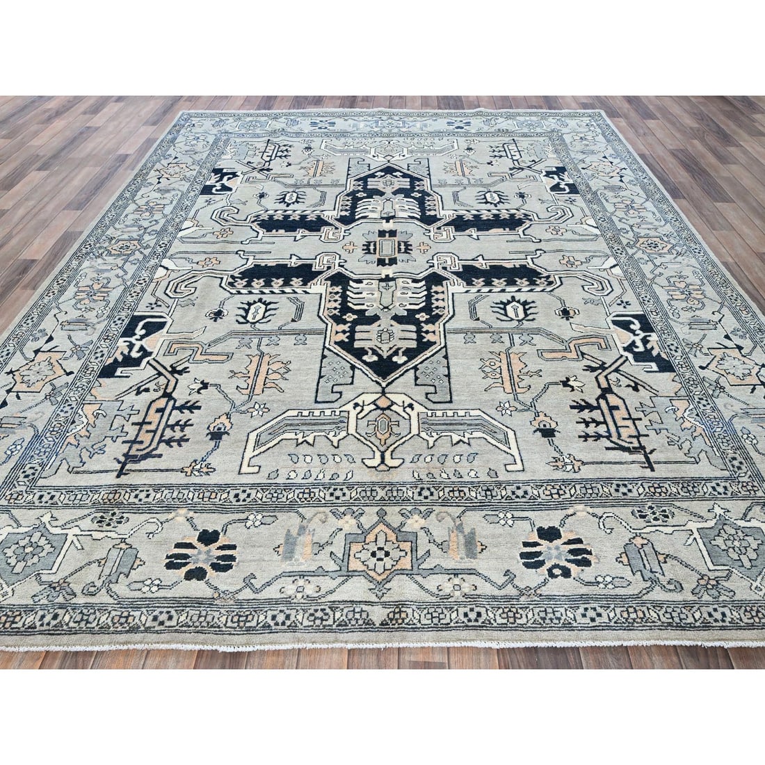 Cloud Gray Peshawar Serapi Heriz Design Hand Knotted Pure Wool Rug - 2
