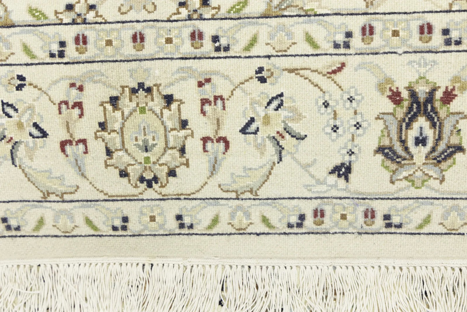 Cream Floral 4X4 Indo-Nain Oriental Square Rug - 14
