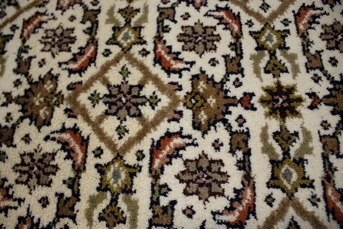 Cream Floral Tribal 2'7X8 Indo-Bidjar Oriental Runner Rug - 12