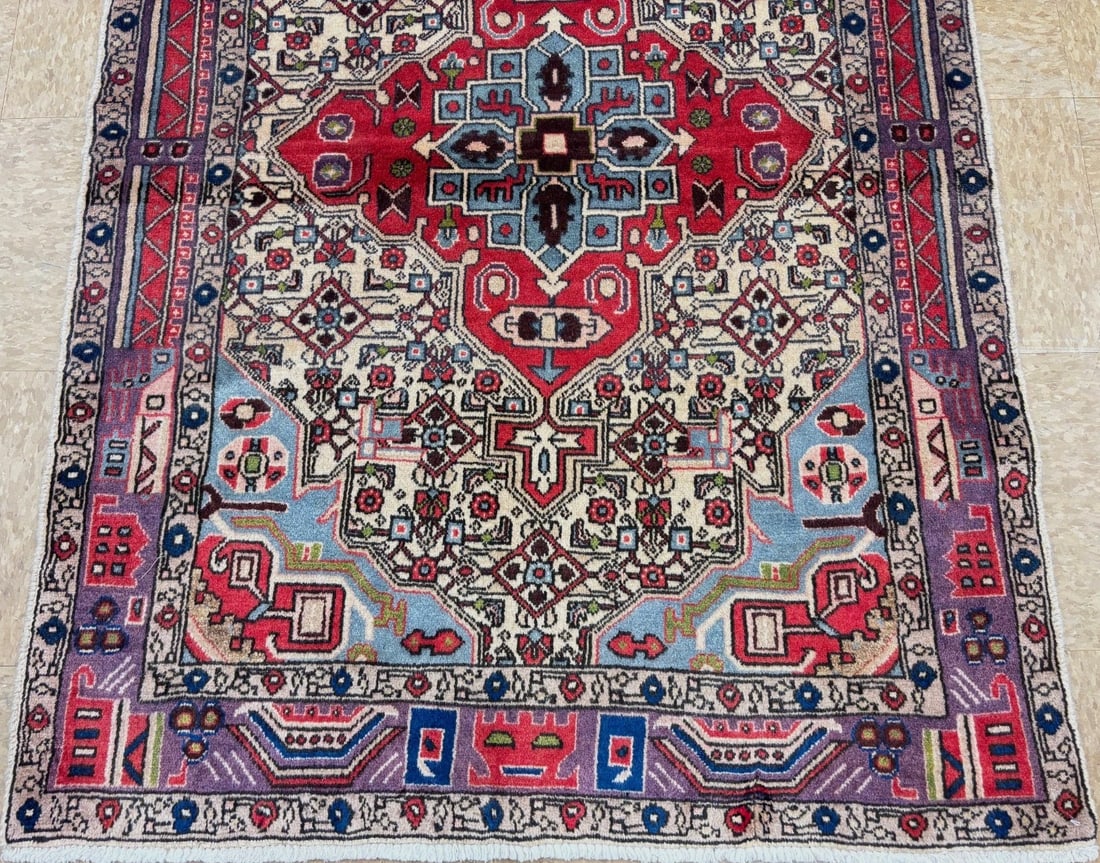 Hand Knotted Persian Nahavand Tribal Wool Rug 3'4" x 4'10" - 2