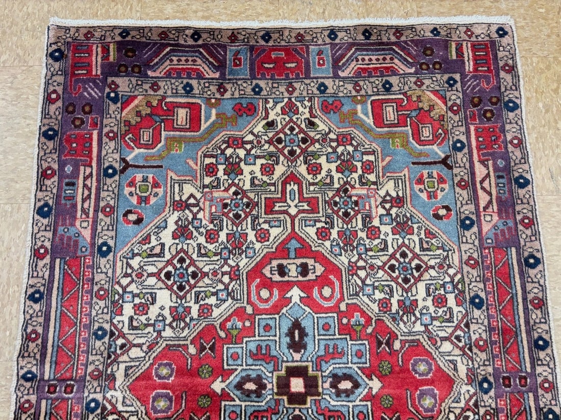 Hand Knotted Persian Nahavand Tribal Wool Rug 3'4" x 4'10" - 4