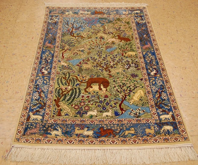 Persian ISFAHAN RUG 3.5x5.1: Title: Persian ISFAHAN RUG 3.5x5.1 Description:PRIVATE COLLECTION OLD SEMI ANTIQUE PRE REVOLUTION WOVEN DURING LATE SHAH ERA MUST SEE BEAUTY HIGH KPSI WITH KORK WOOL WOVEN ON SILK FOUNDATION Persian I