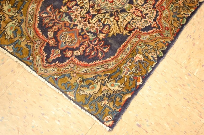 Persian KASHAN RUG 2'1" x 2'9" - 8