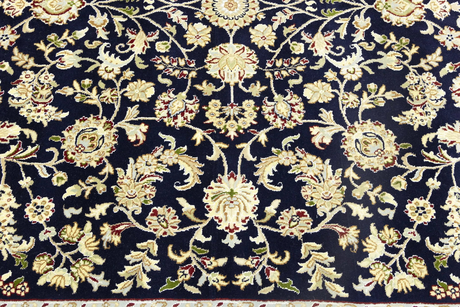 Dark Navy Floral 8X10 Indo-Nain Oriental Rug - 11