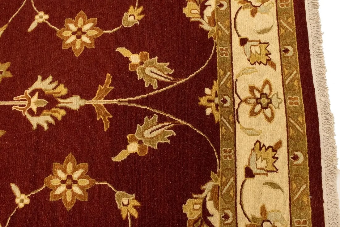 Wine Red Floral 6'7X9'6 Sumak Oriental Rug - 10