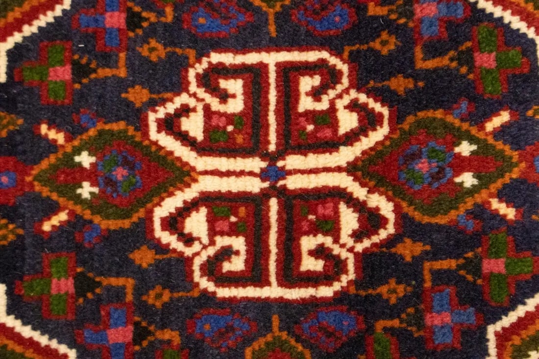 Red Tribal 3X5 Shiraz Persian Rug - 7
