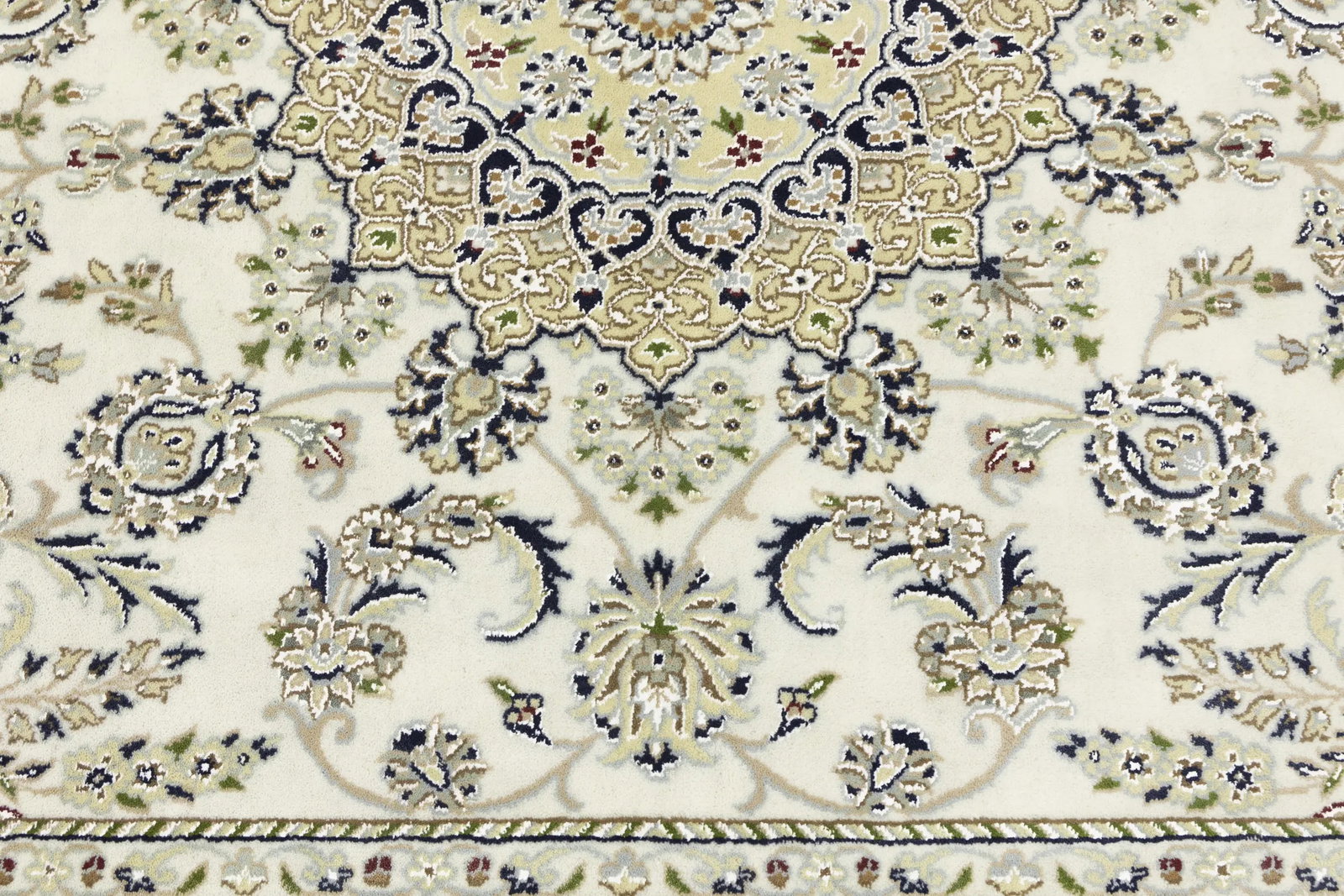 Cream Floral 6X9 Indo-Nain Oriental Rug - 11