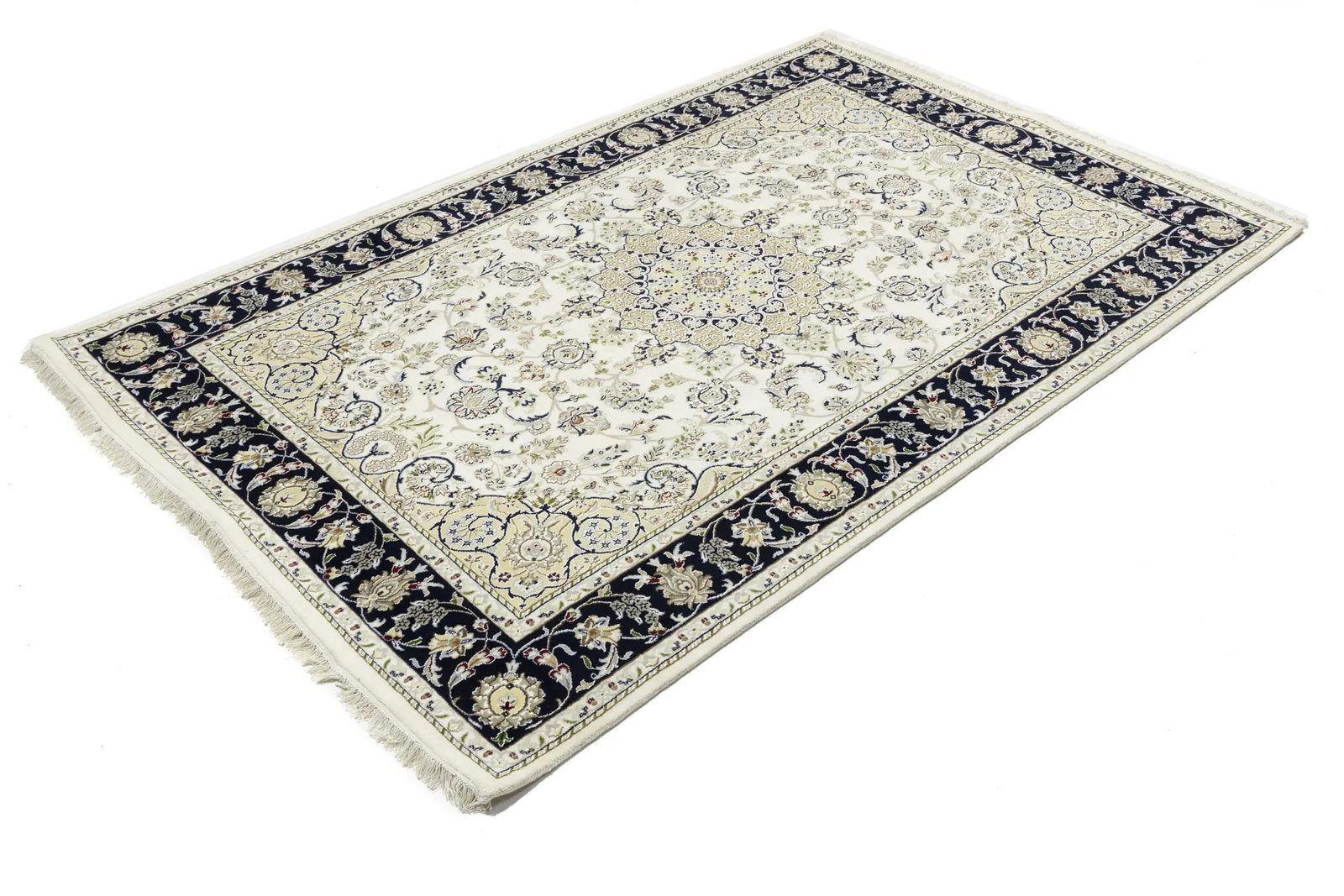 Cream Floral 6X9 Indo-Nain Oriental Rug - 6