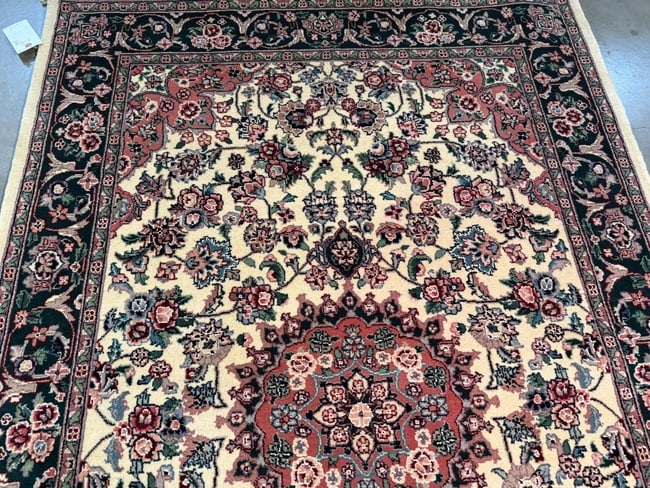 Superb Silk&Wool Tabriz Rug 4x6 - 4