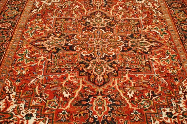 Persian HERIZ RUG 7' x 9'5" - 12