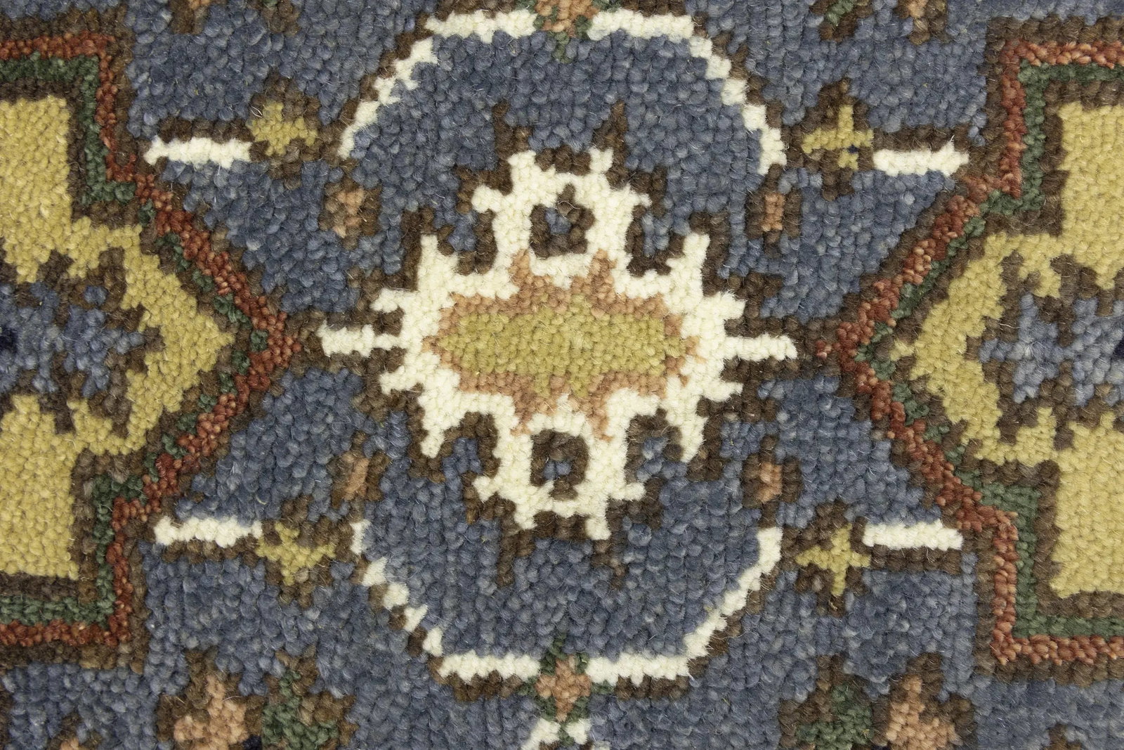 Gray Floral 3X6 Heriz Serapi Oriental Rug - 8