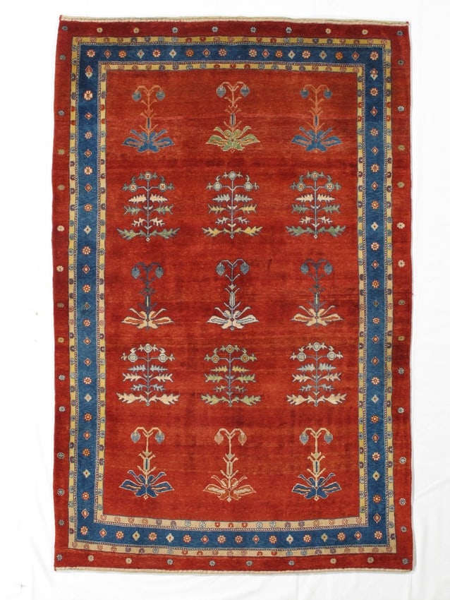Lori-Gabbeh 4.8x7.2: Title:Lori-Gabbeh 4.8x7.2 Origin:Iran Year:New Materials:wool Size:4.8x7.2 Description:Lori Gabbeh Persian Reserve: $1,350.00 Shipping: Domestic: Flat-rate of $120.00 to anywhere within the