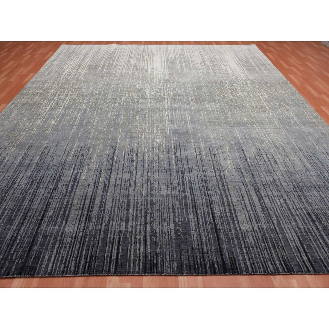 Gray, Modern Ombre Design, Pure Wool Hand Knotted Oversized Rug - 3