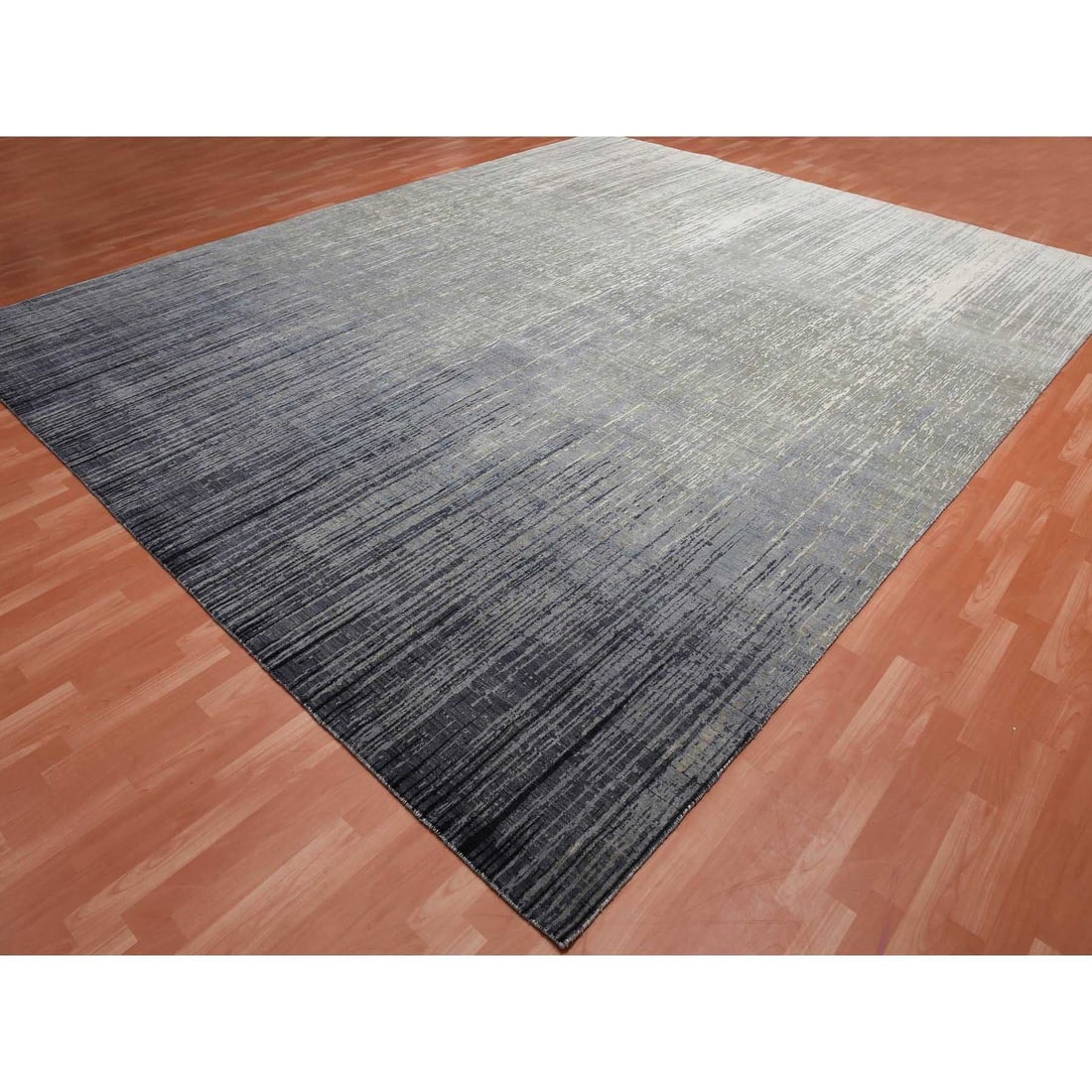 Gray, Modern Ombre Design, Pure Wool Hand Knotted Oversized Rug - 4