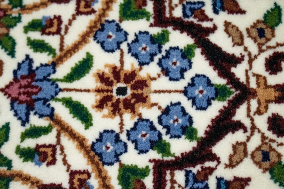 Cream Floral Kirman 4X6 Oriental Rug - 8