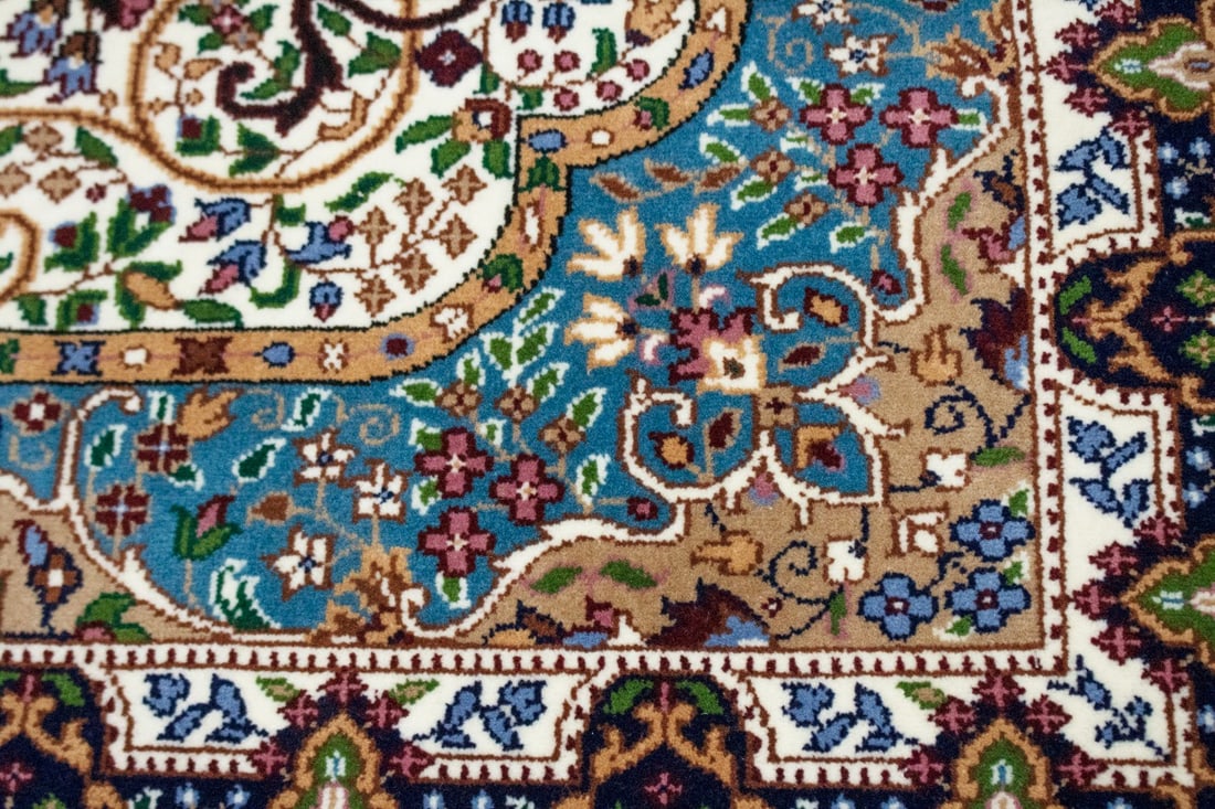 Cream Floral Kirman 4X6 Oriental Rug - 9
