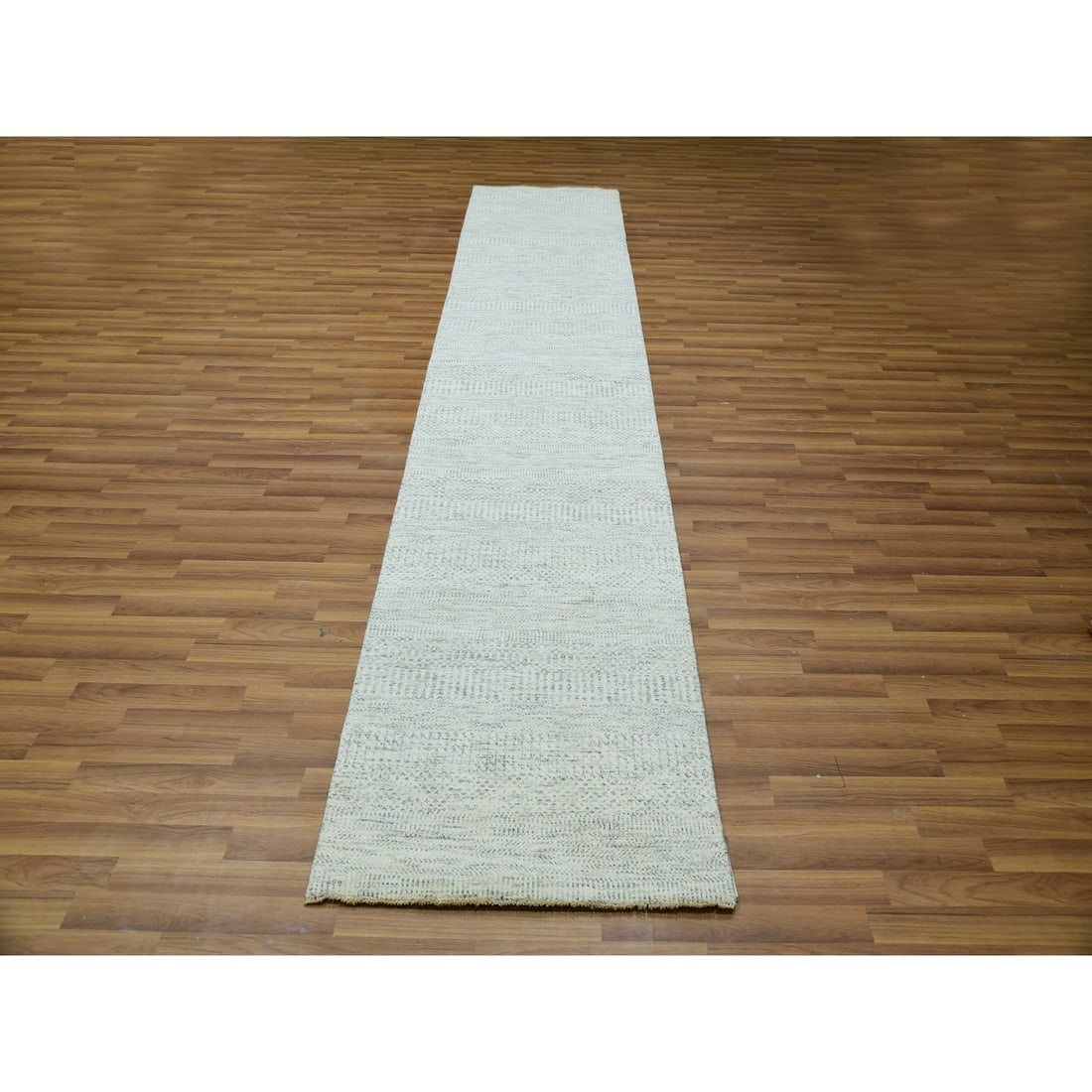 Silver Satin Gray Hand Knotted Modern Grass Wool Runner Oriental Rug - 2