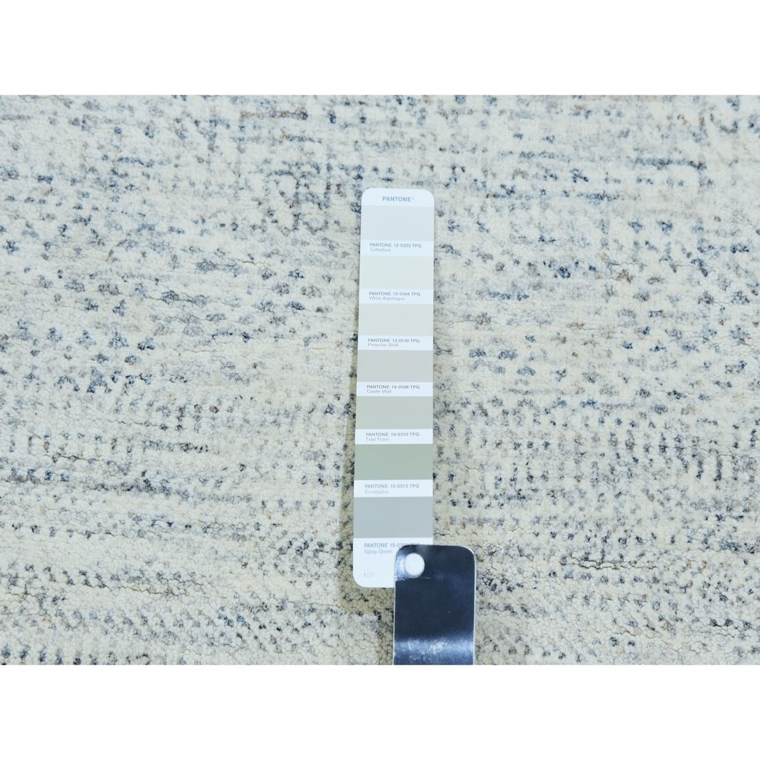 Silver Satin Gray Hand Knotted Modern Grass Wool Runner Oriental Rug - 4