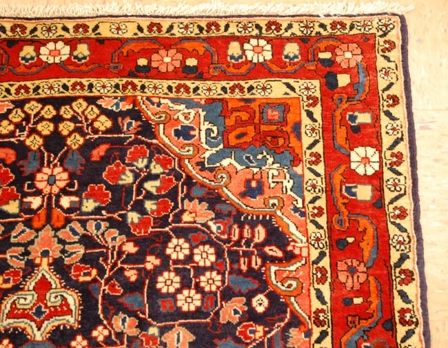 Persian SAROUK RUG 3'5" x 5'1" - 5