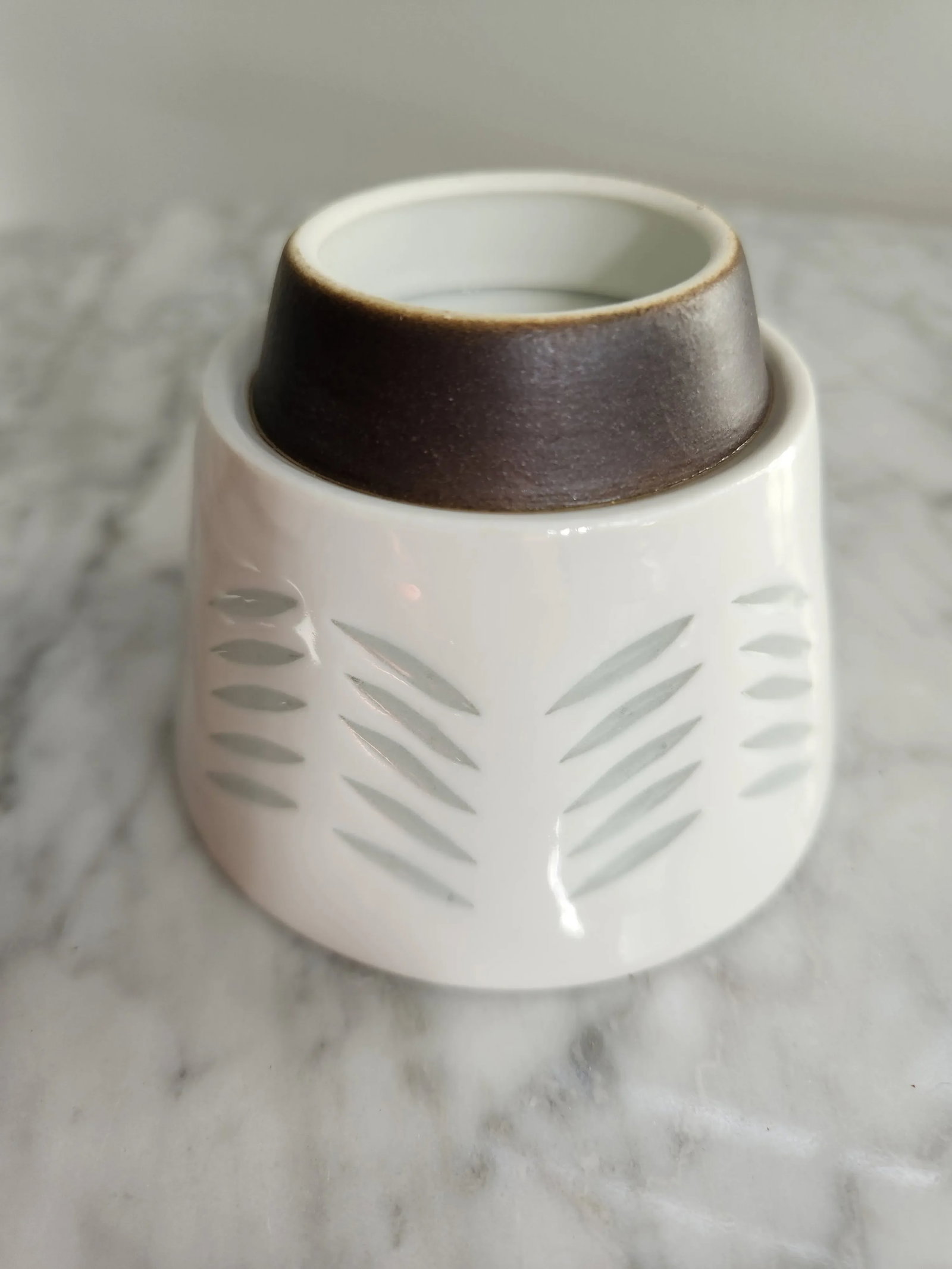 Medium 1950s Porcelain Friedl Holzer-Kjellberg Rice Bowl for Arabia - 5