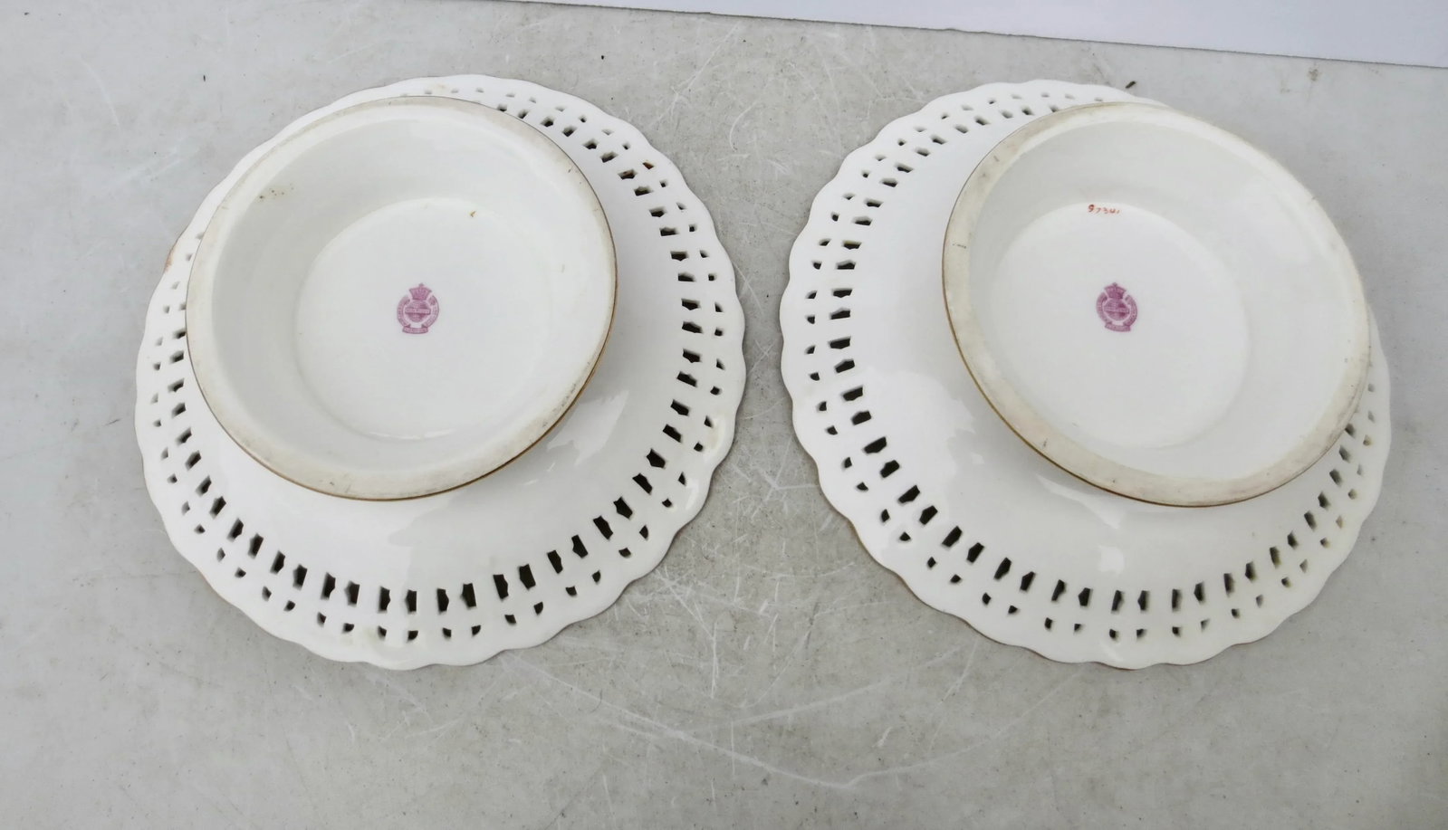 Mintons Green & Nephew Reticulated Porcelain Plate - Pair of 2 - 5