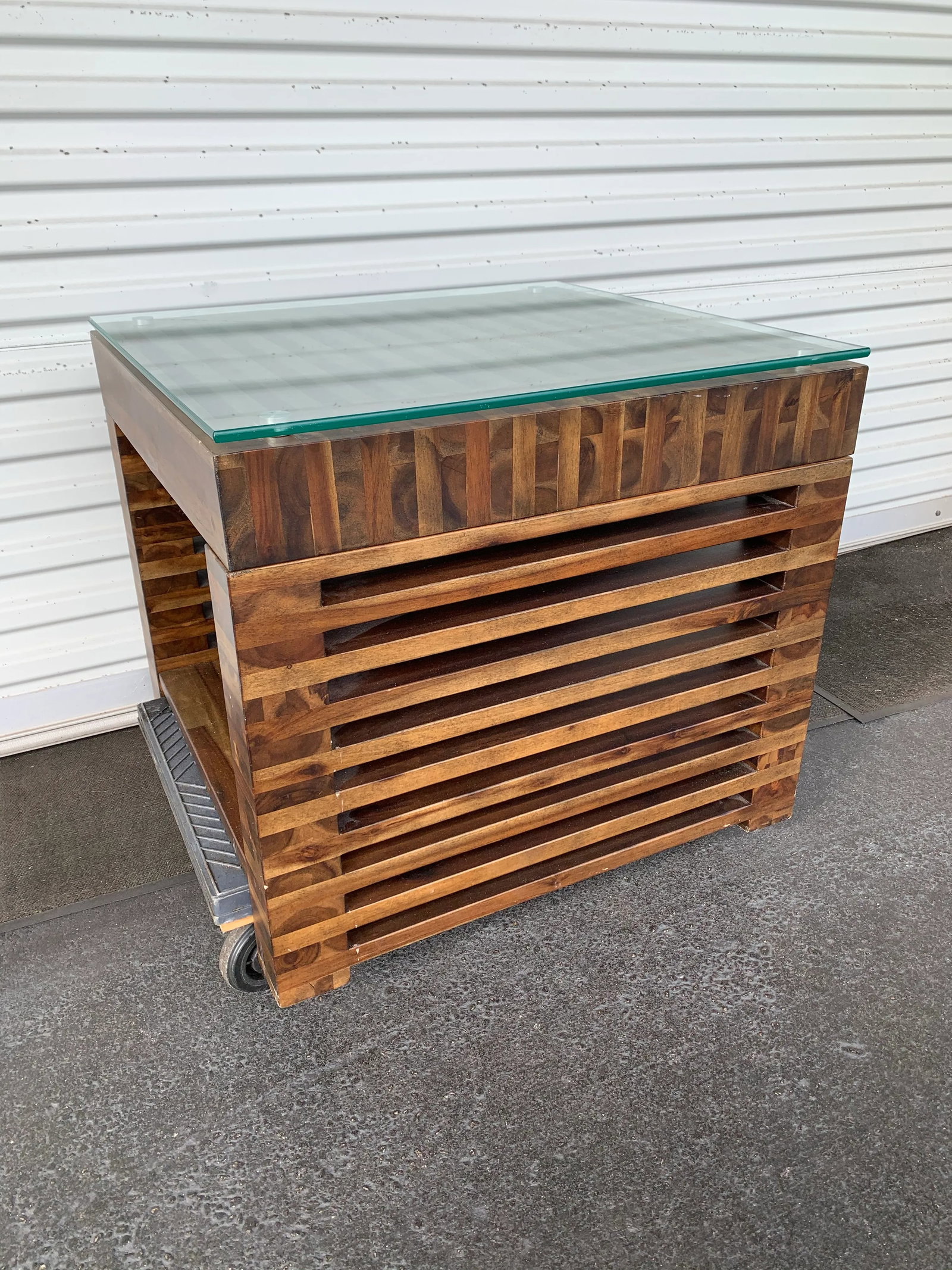 1980s Vintage Slatted Cube Side Table - 2