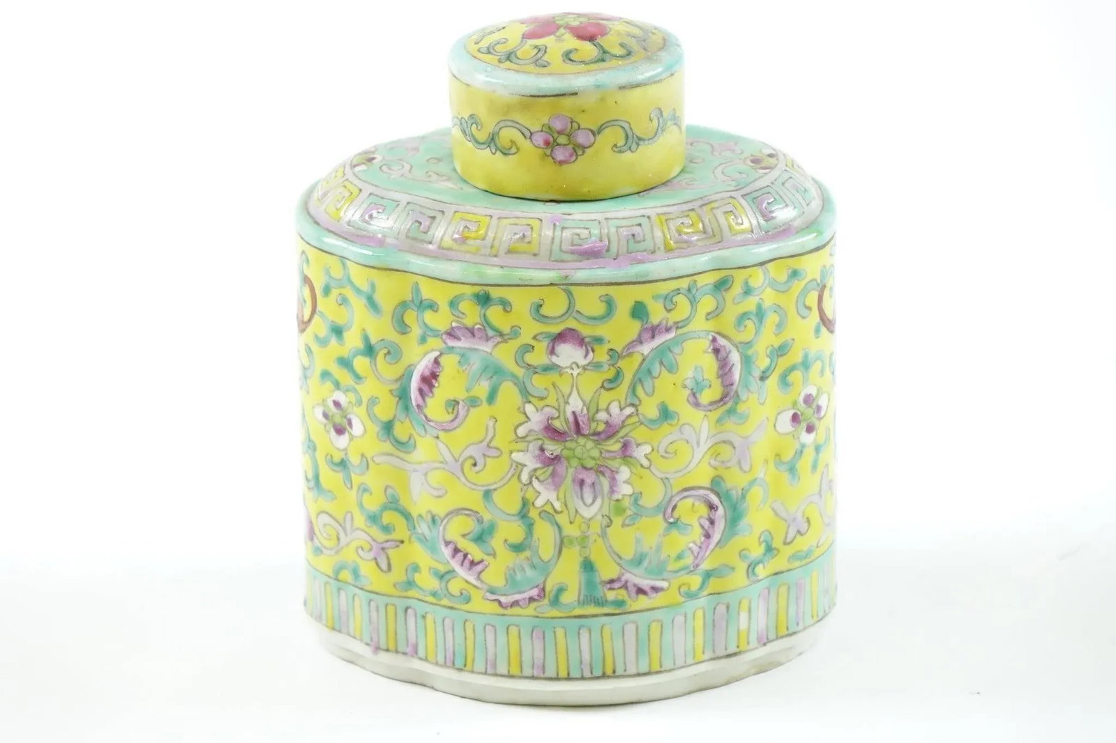 Early 20th Century Chinese Porcelain Jars with Tops - A Pair - 2