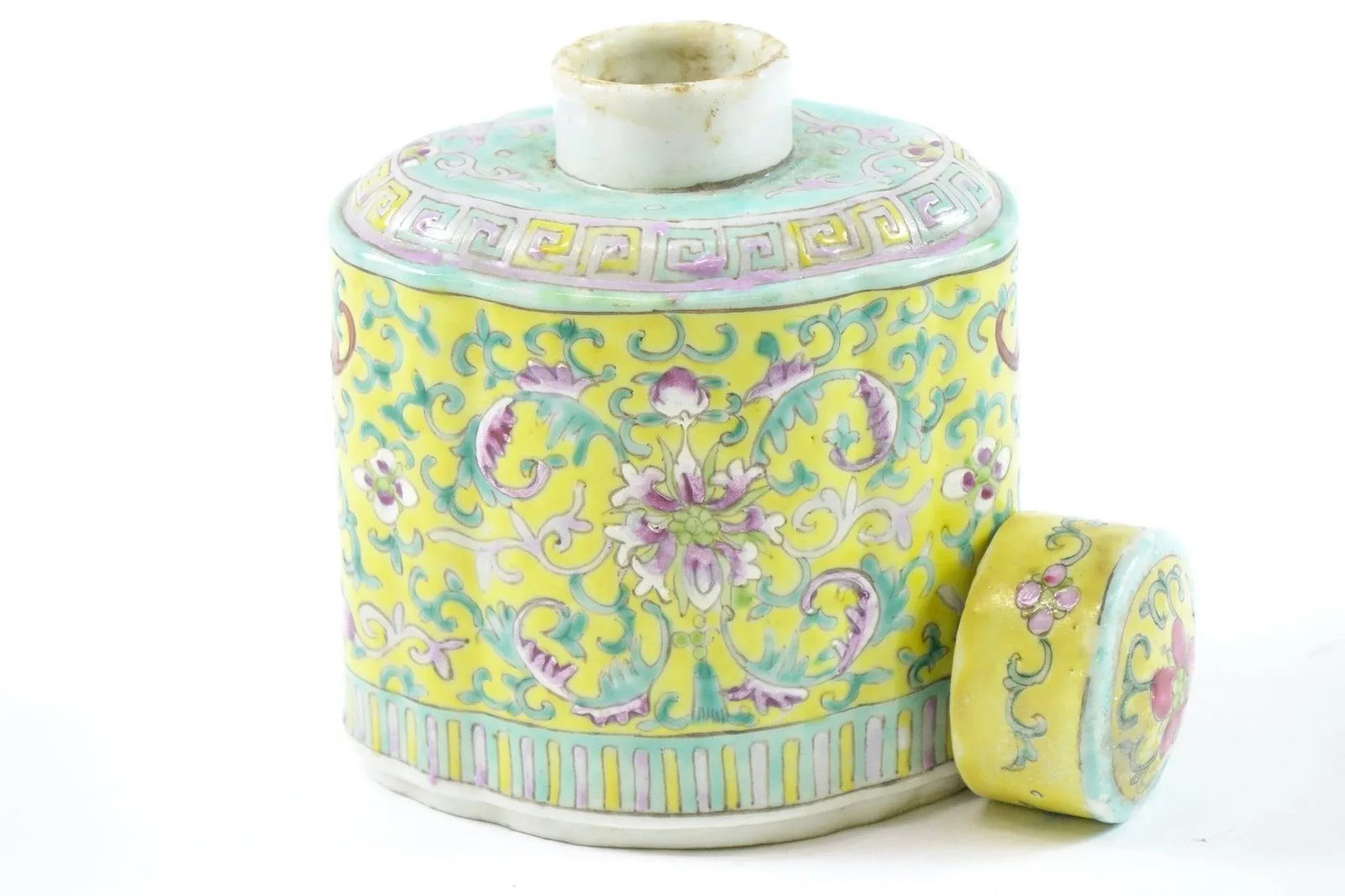Early 20th Century Chinese Porcelain Jars with Tops - A Pair - 3