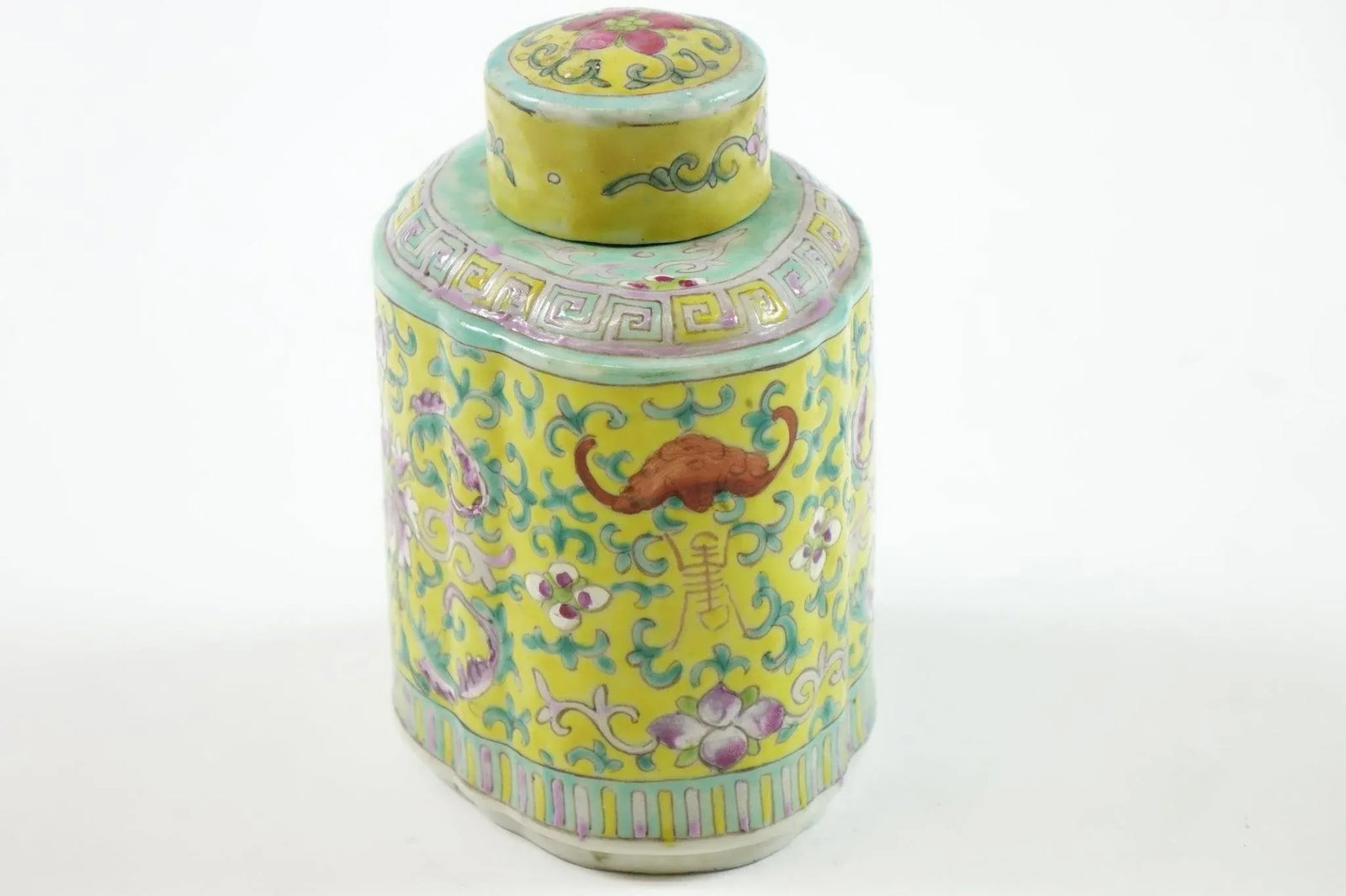 Early 20th Century Chinese Porcelain Jars with Tops - A Pair - 5