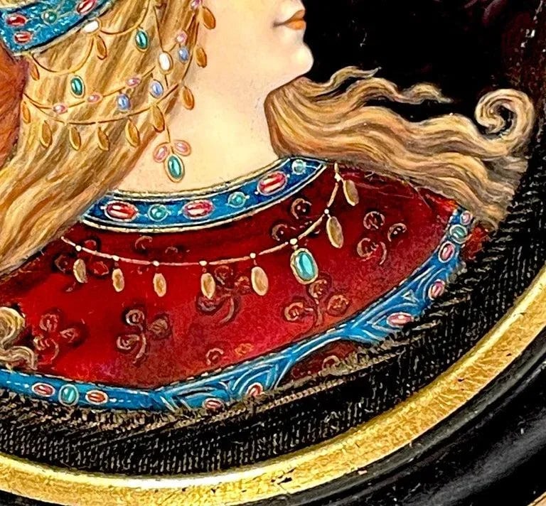 Early 20th Century Limoges Enamel Portrait of a Floral Kokoshnik Beauty - 5