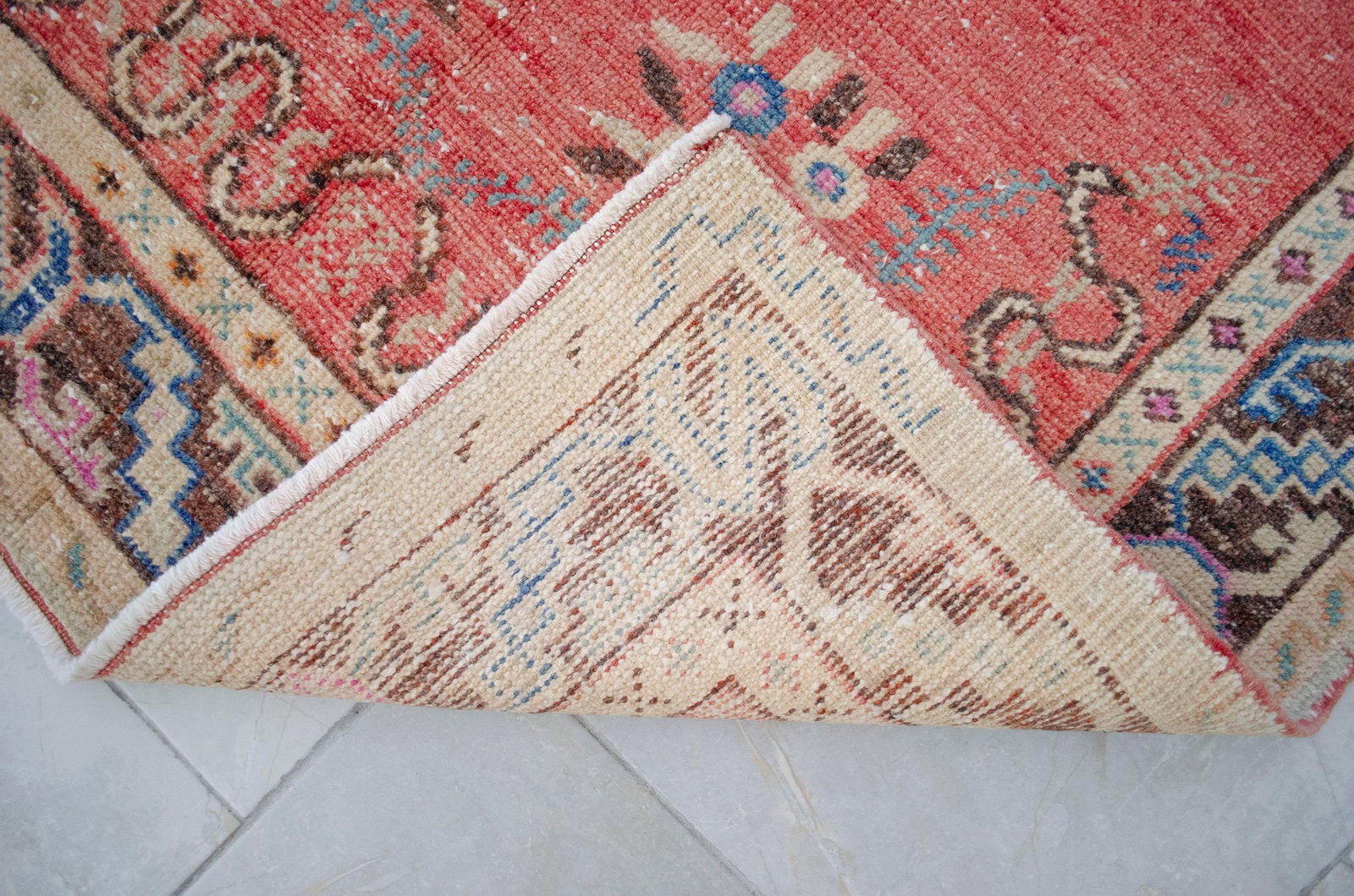 Distressed Low Pile Turkish Rug Hand Knotted Faded Oushak Area Rug - 3"²5"³ × 7"² - 17