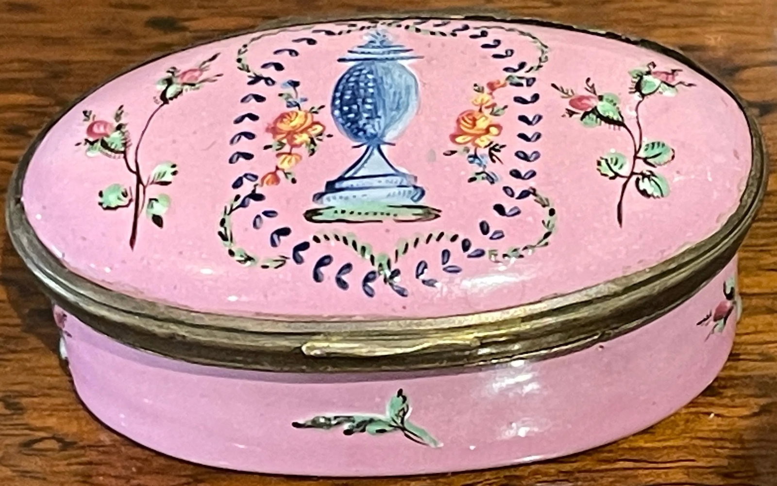 18th C Pink Battersea-Bilston Mourning Box, Ex-Collection of h.r.h Princess Roya - 4