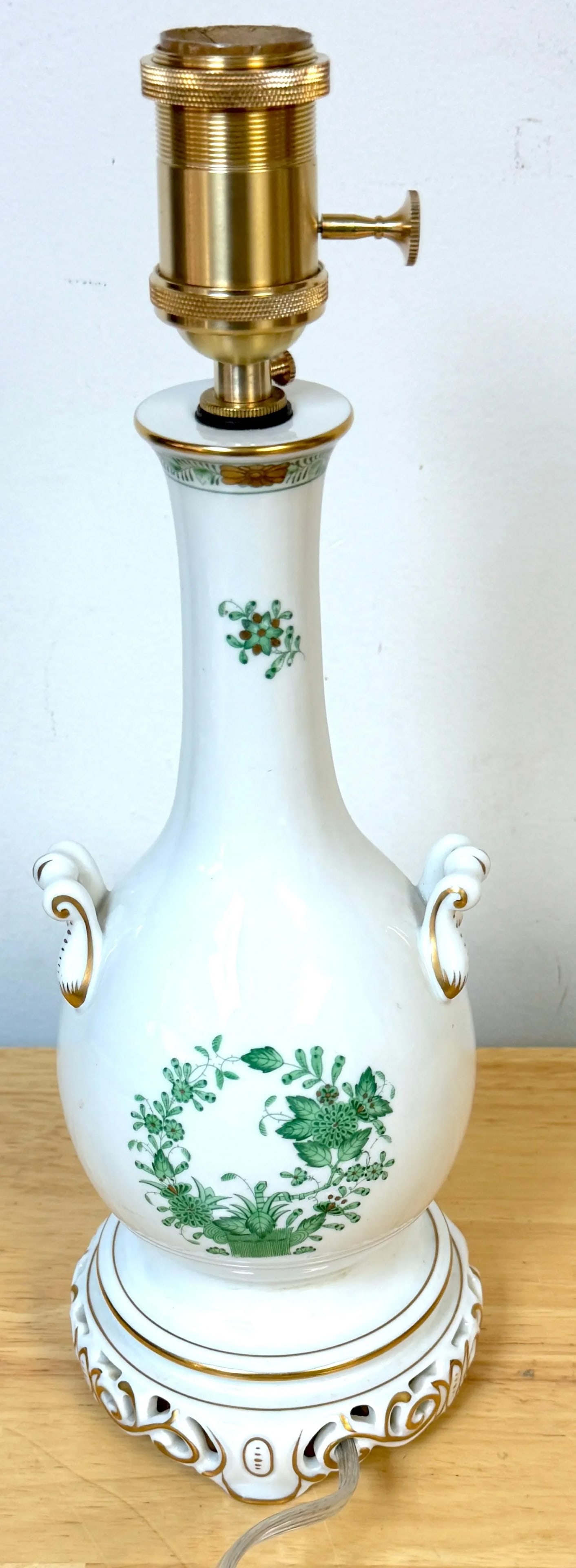 Herend Porcelain 'Chinese Bouquet- Green' Table Lamp - 11