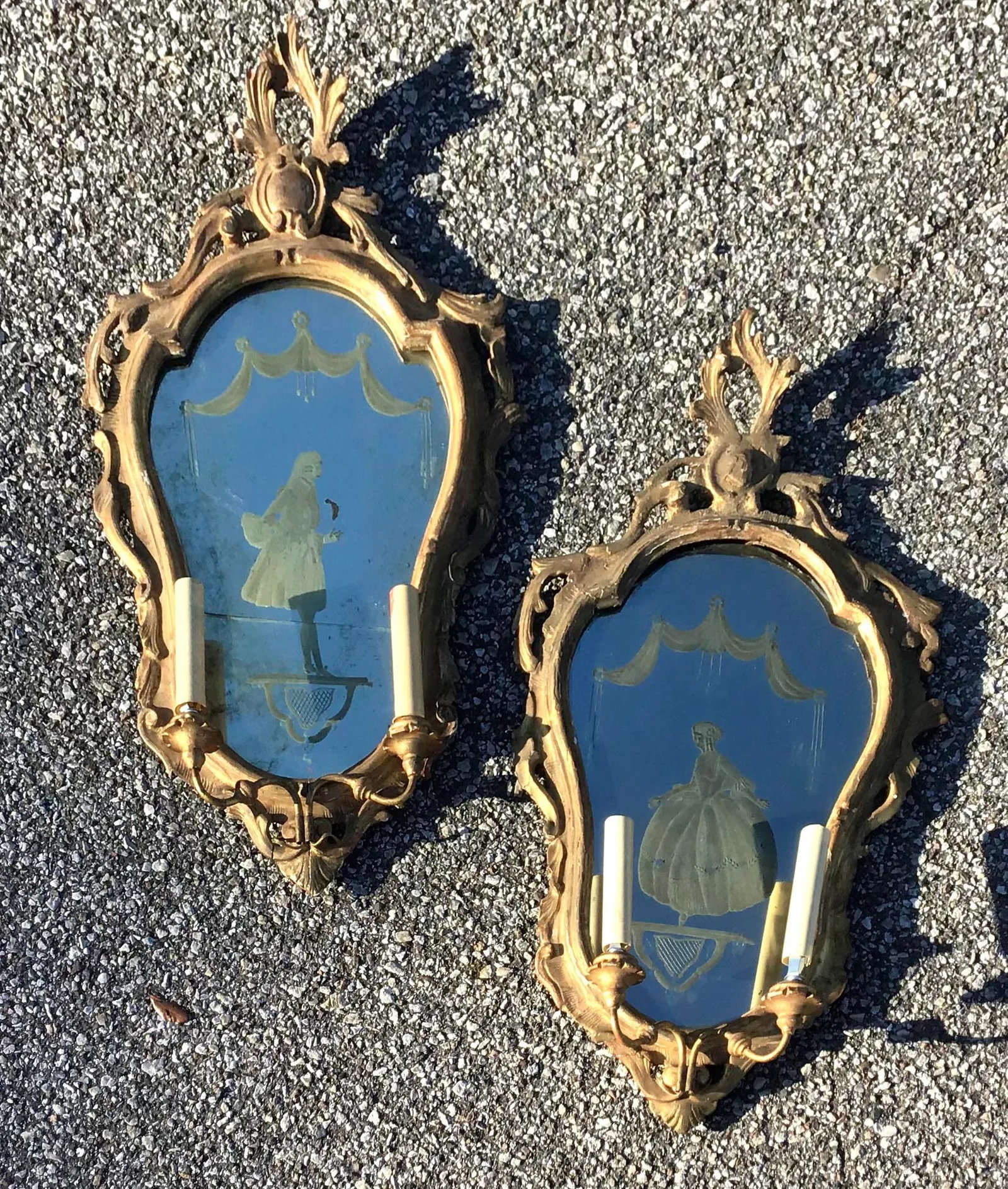 Venetian Gilt Mirrored Sconces or Girondole - a Pair - 13