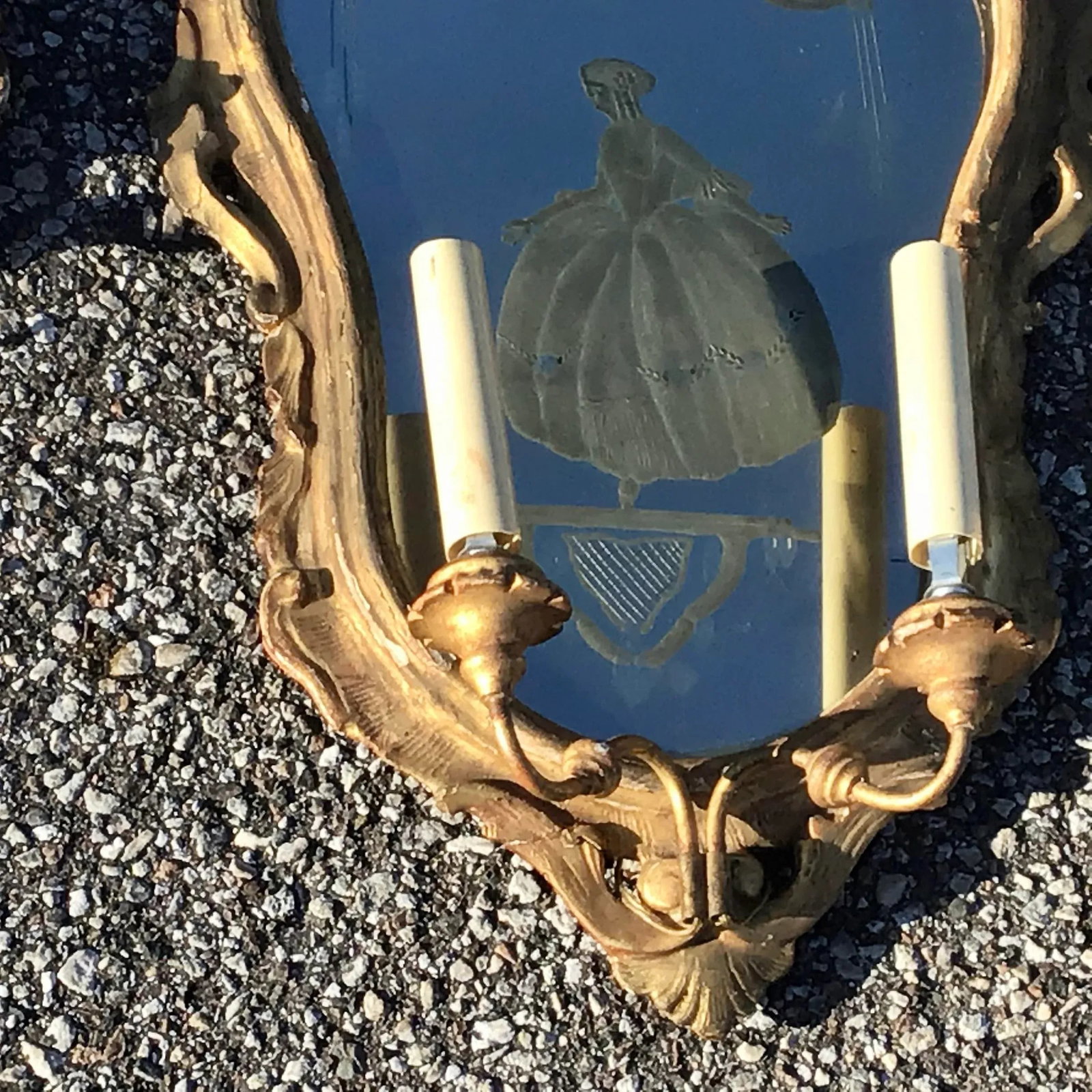 Venetian Gilt Mirrored Sconces or Girondole - a Pair - 2