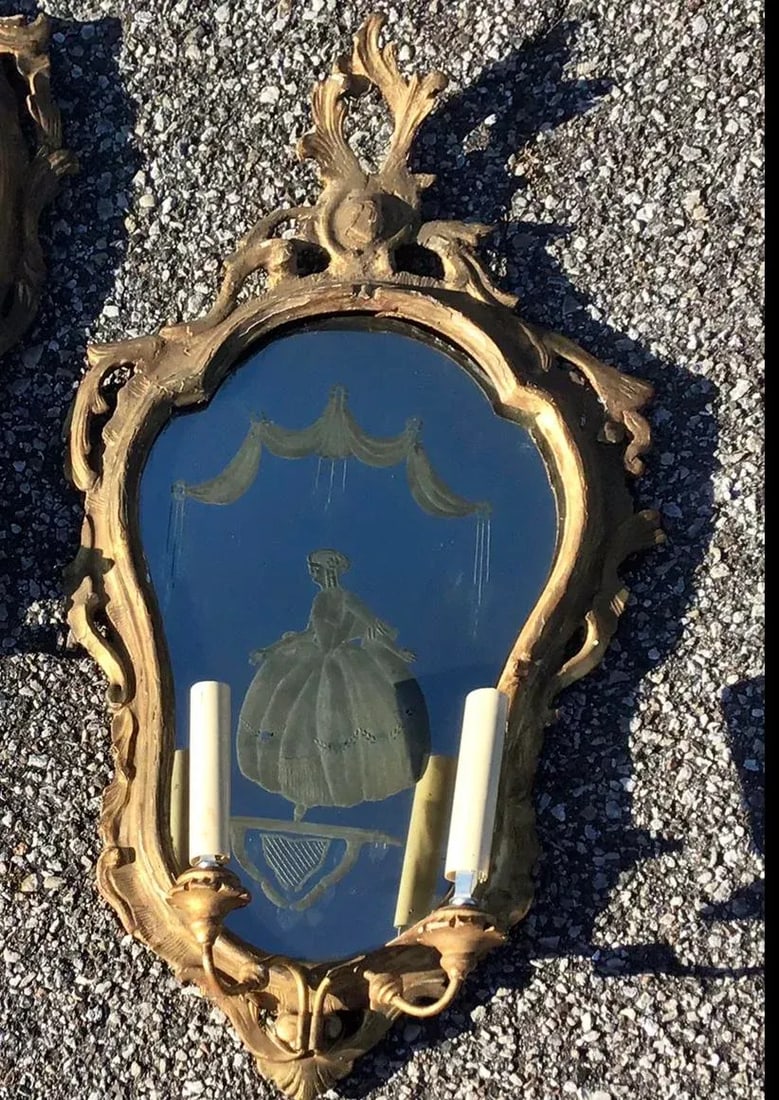 Venetian Gilt Mirrored Sconces or Girondole - a Pair - 6