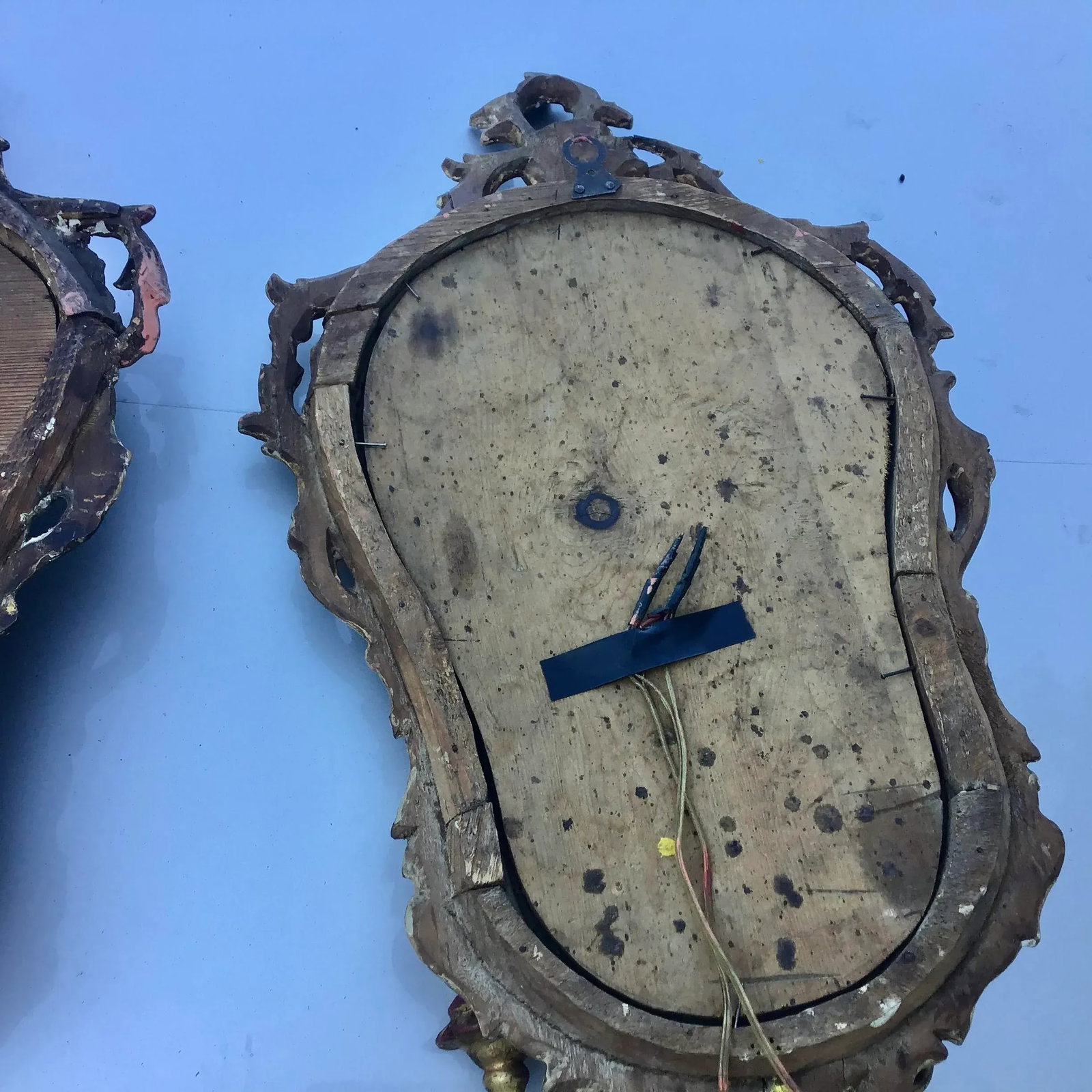 Venetian Gilt Mirrored Sconces or Girondole - a Pair - 9