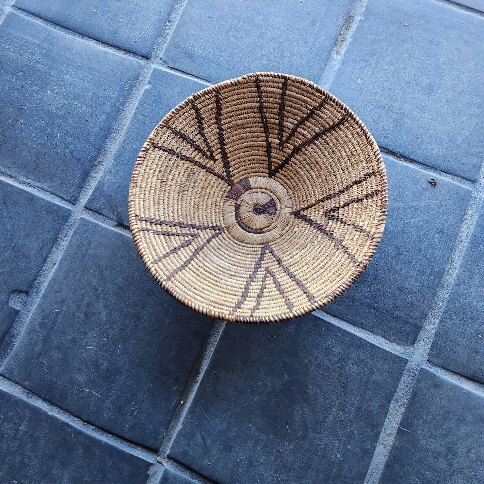 1960s Style Native American Handwoven Basket - 3