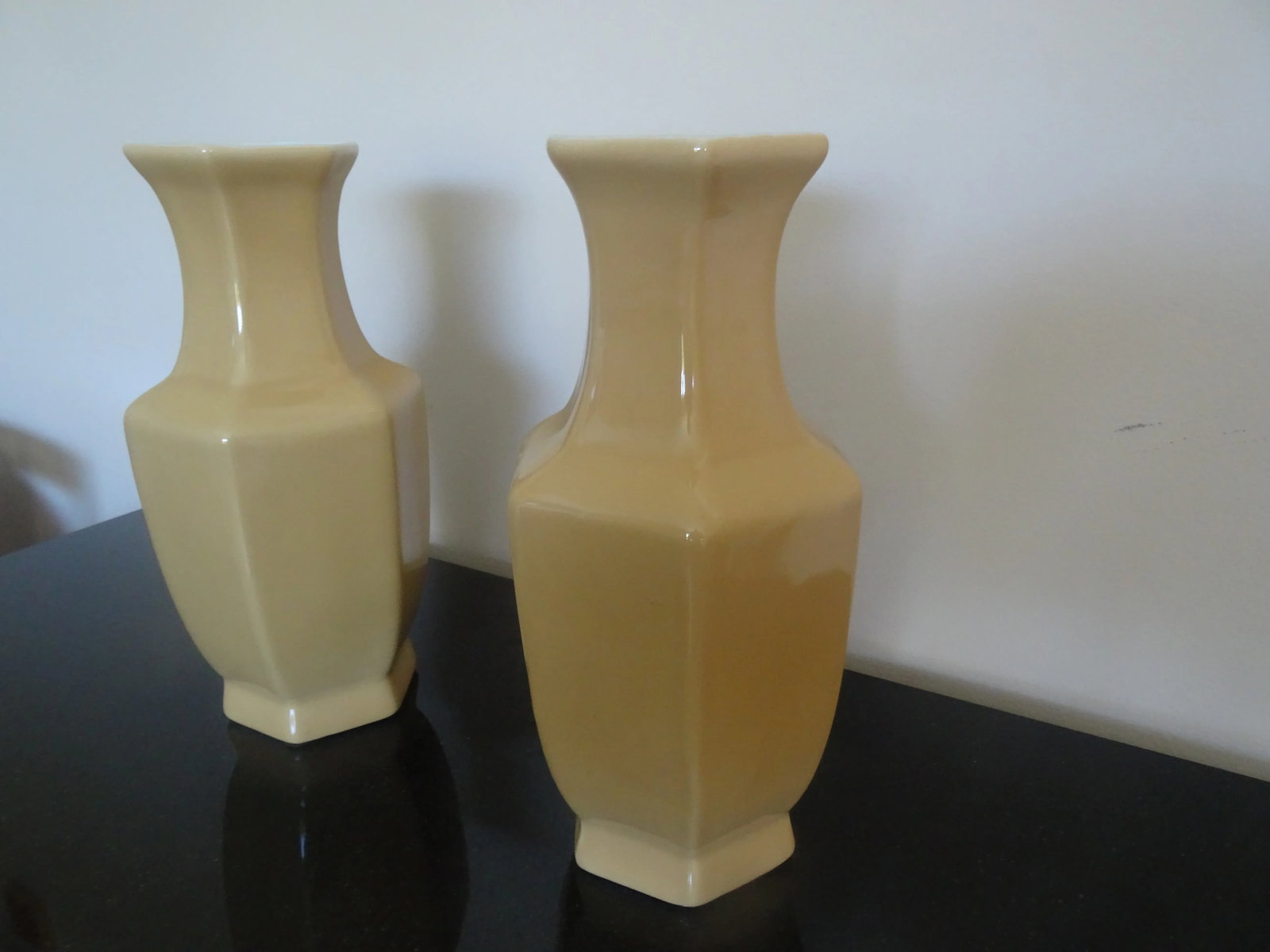 Famille Juane Hexagonal Vases- a Pair - 4