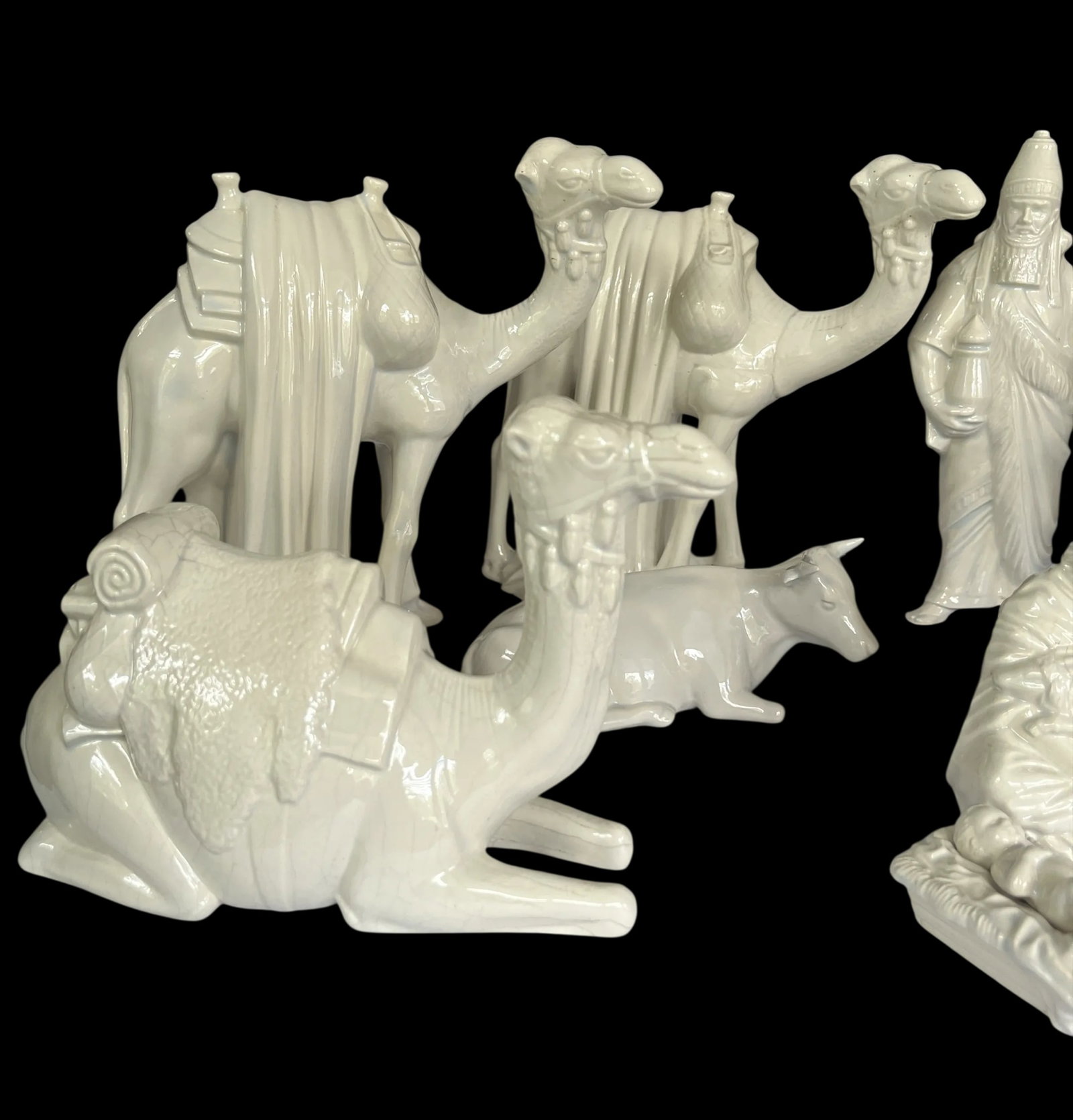 Vintage White Porcelain Nativity Scene Set – 10 Pieces - 2
